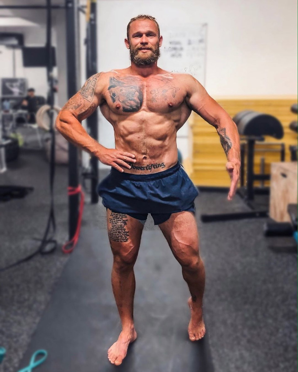 Ji�� Tkadl��k 16 dn� p�ed z�vody v muscular physique