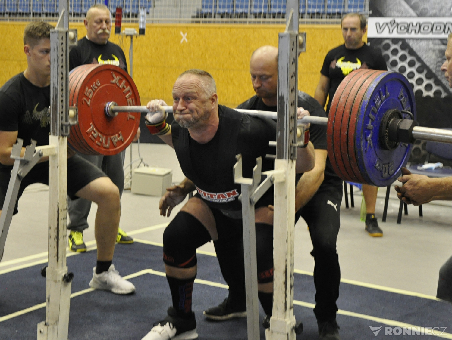 Mistrovstv� v�chodn�ch �ech v klasick�m (RAW) silov�m trojboji mu�� a �en 2020 