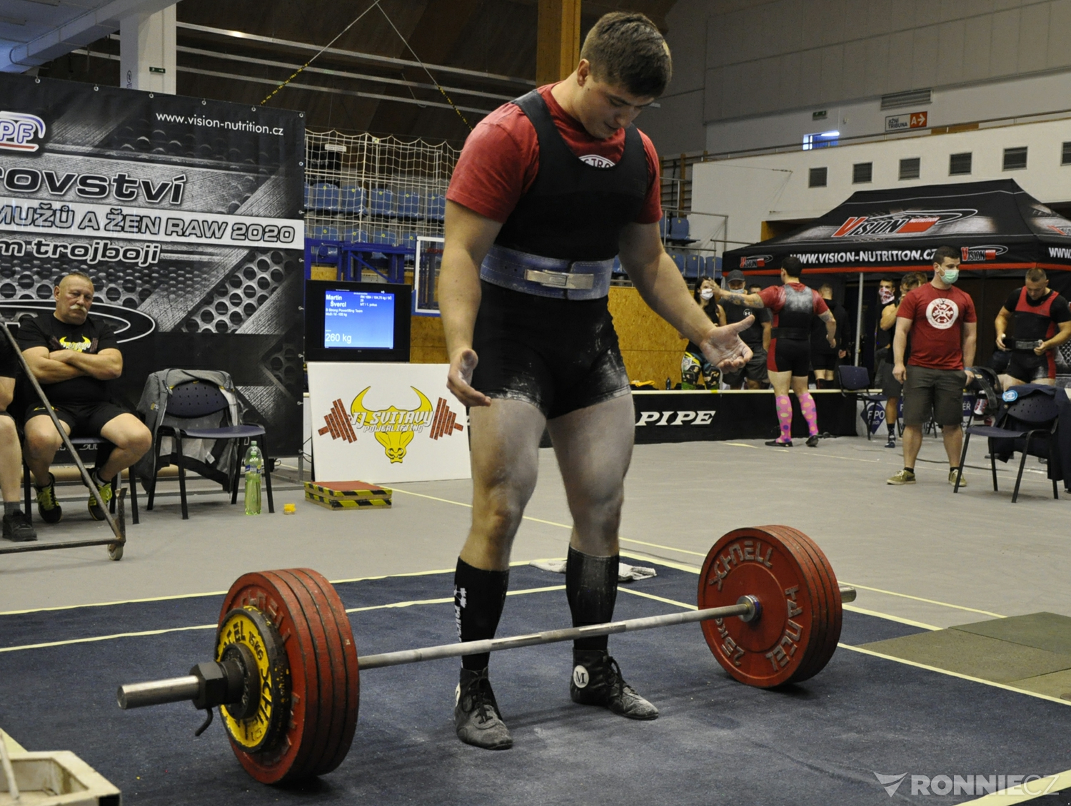 Mistrovstv� v�chodn�ch �ech v klasick�m (RAW) silov�m trojboji mu�� a �en 2020