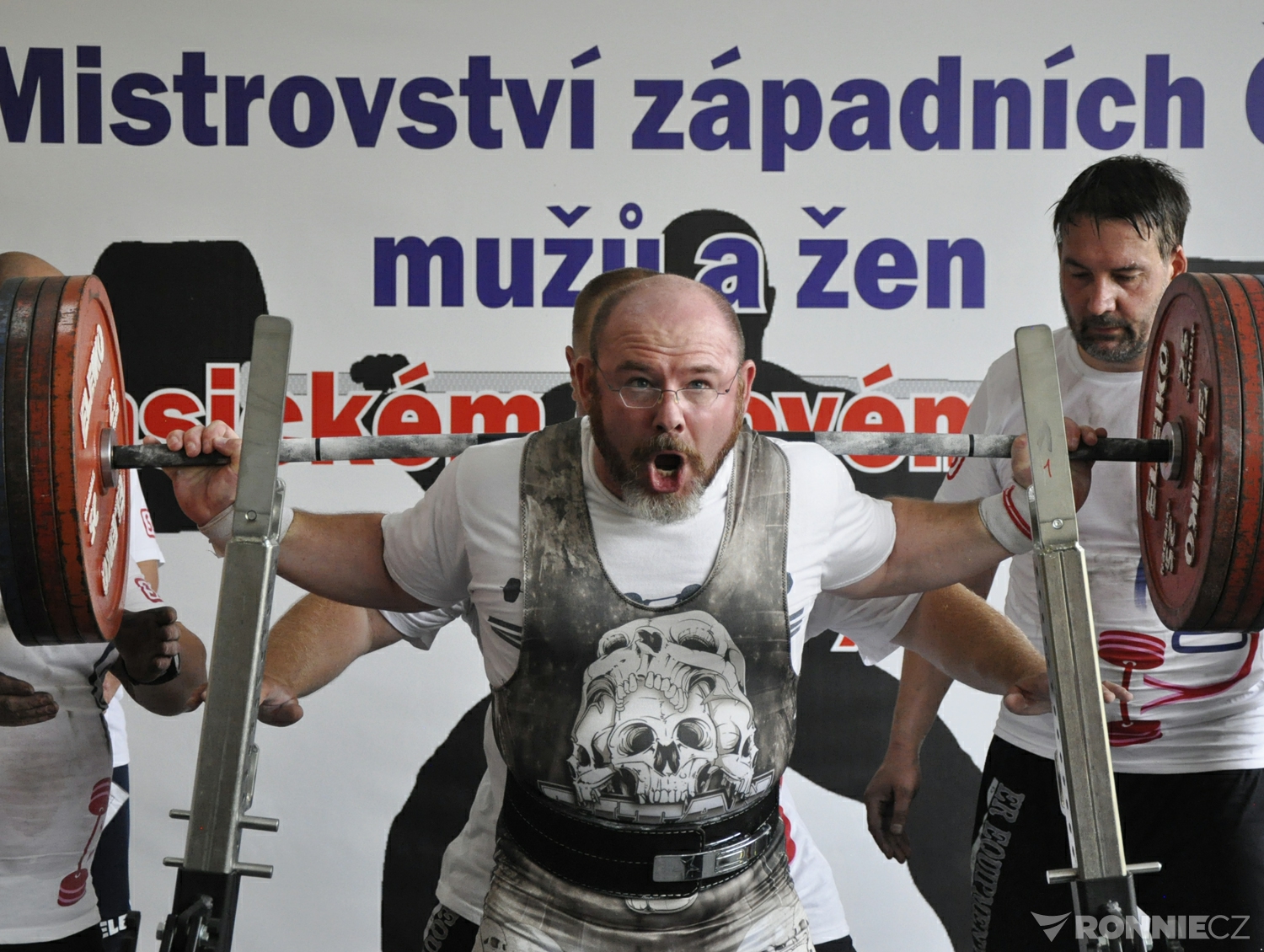 Mistrovstv� z�padn�ch �ech v klasick�m silov�m trojboji mu�� a �en 2021
