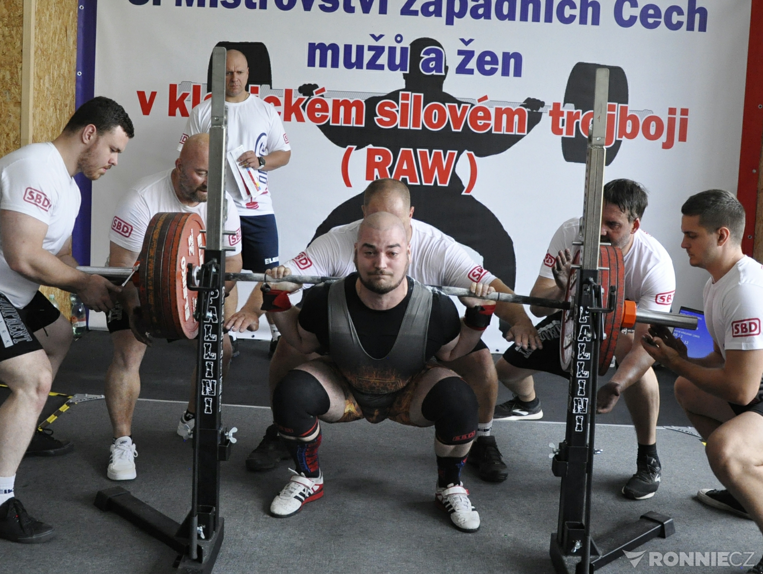 Mistrovstv� z�padn�ch �ech v klasick�m silov�m trojboji mu�� a �en 2021