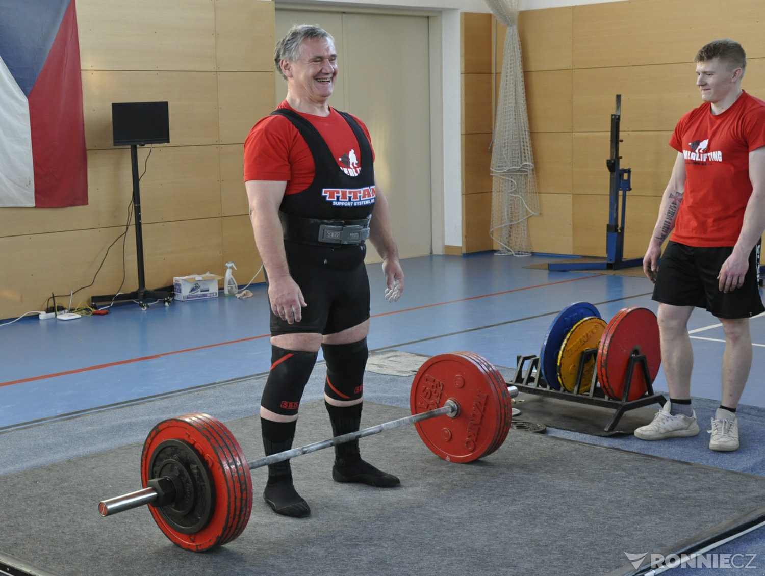 M�R v klasick�m (RAW) silov�m trojboji masters 2021