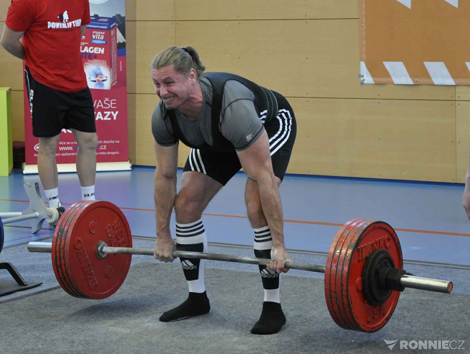M�R v klasick�m (RAW) silov�m trojboji masters 2021