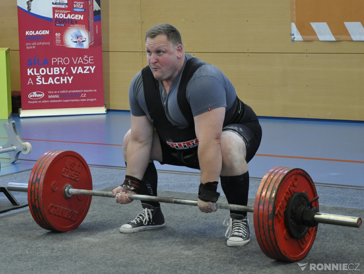 M�R v klasick�m (RAW) silov�m trojboji masters 2021