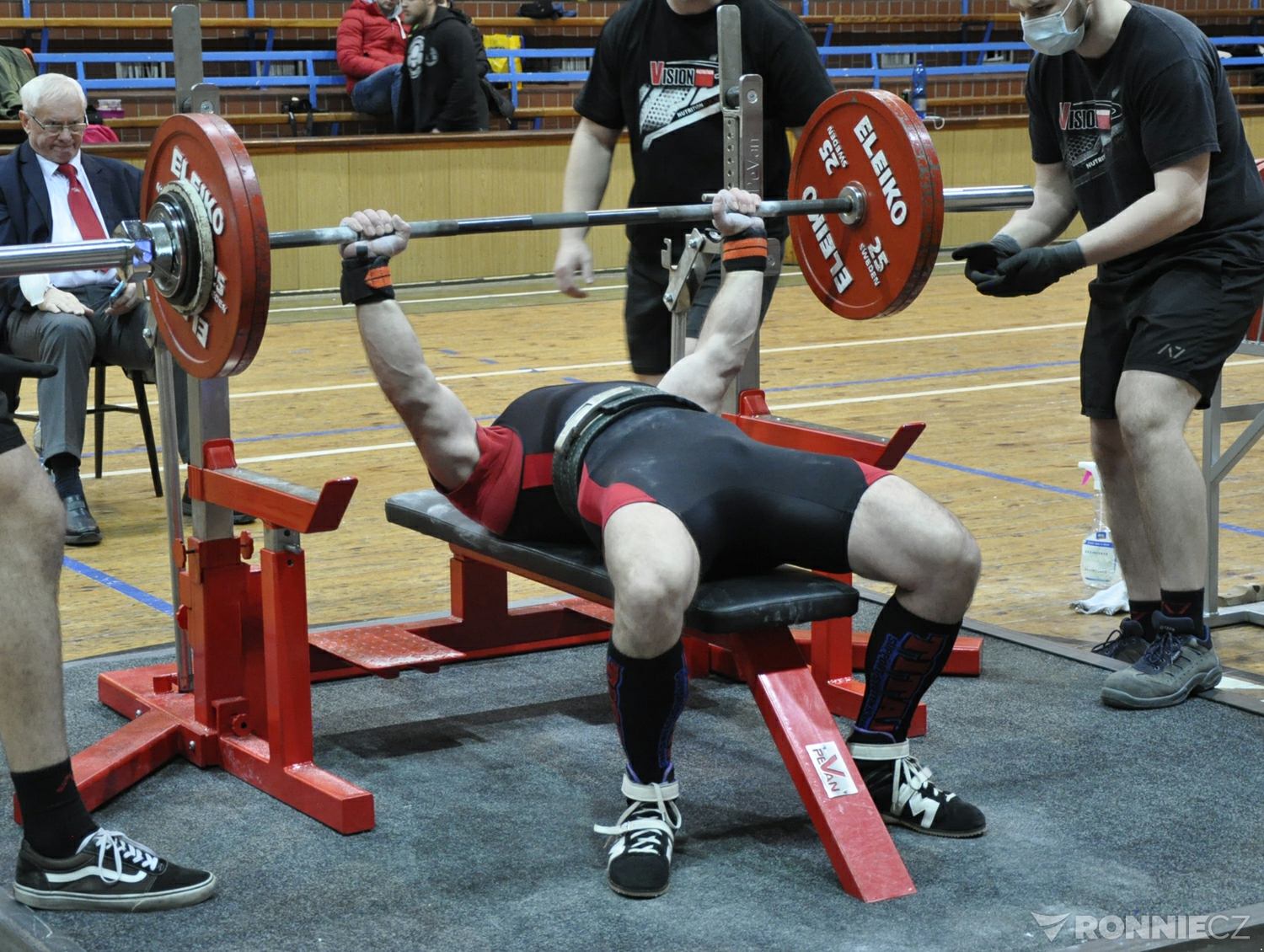Mistrovstv� �R v klasick�m (RAW) bench-pressu mu�� a �en 2021