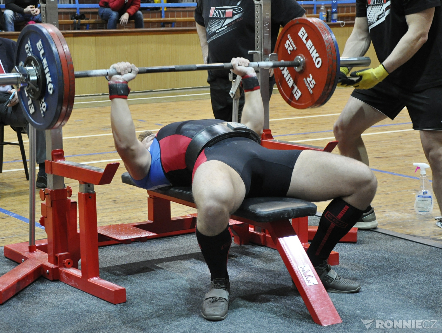 Mistrovstv� �R v klasick�m (RAW) bench-pressu mu�� a �en 2021