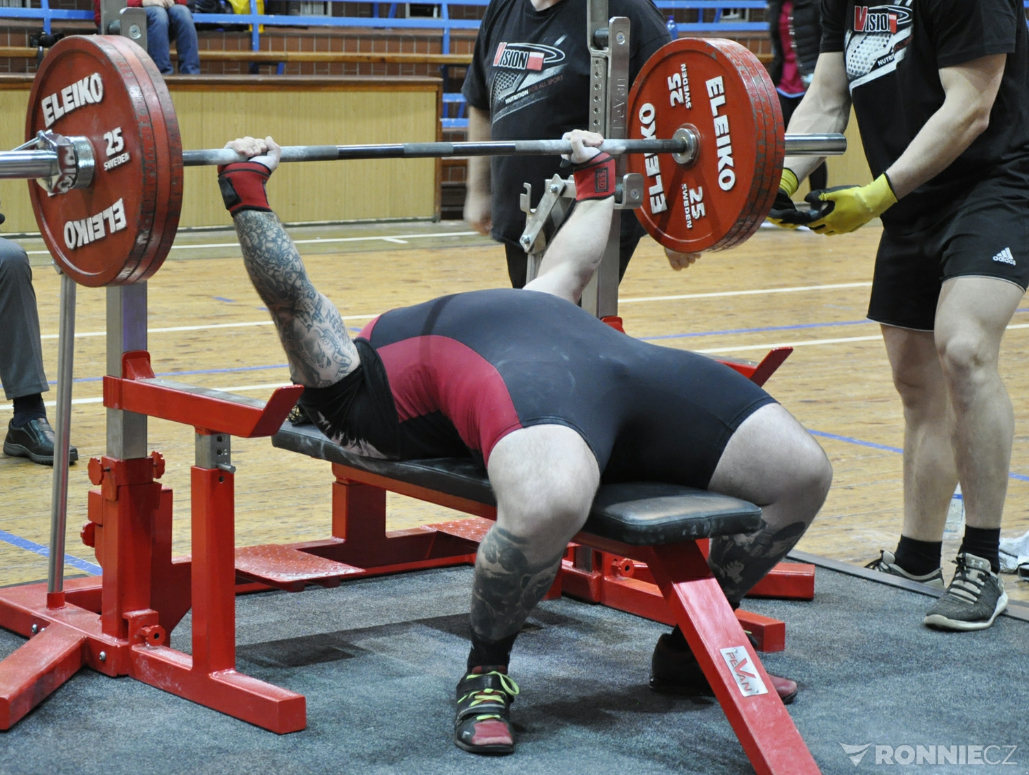Mistrovstv� �R v klasick�m (RAW) bench-pressu mu�� a �en 2021