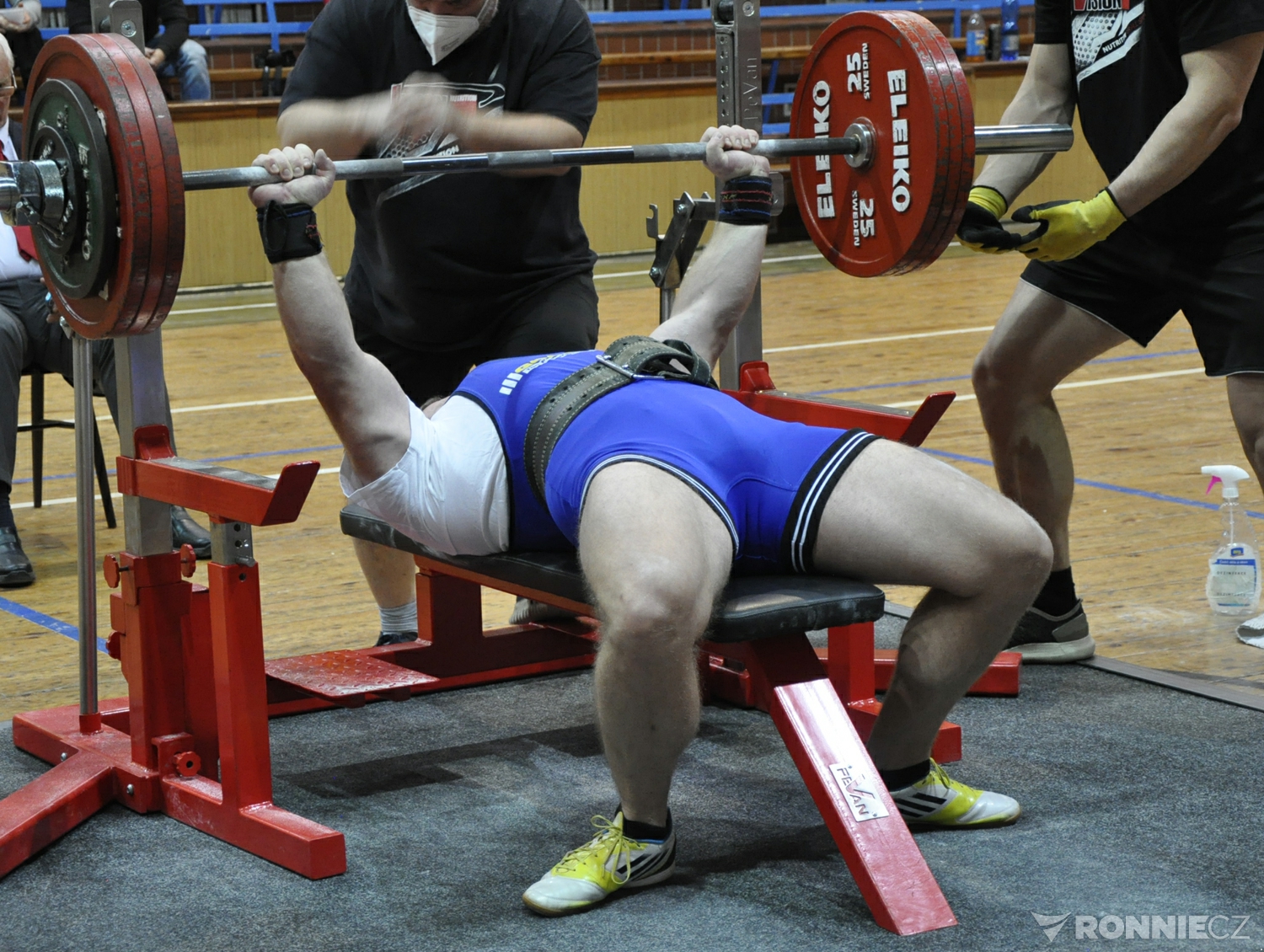 Mistrovstv� �R v klasick�m (RAW) bench-pressu mu�� a �en 2021