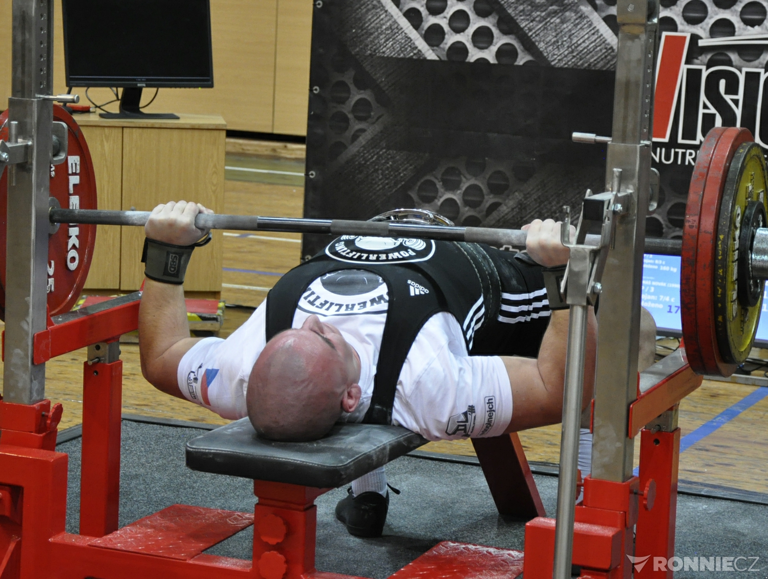 Mistrovstv� �R v klasick�m (RAW) bench-pressu mu�� a �en 2021