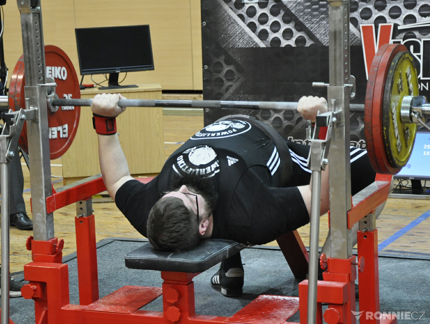 Mistrovstv� �R v klasick�m (RAW) bench-pressu mu�� a �en 2021