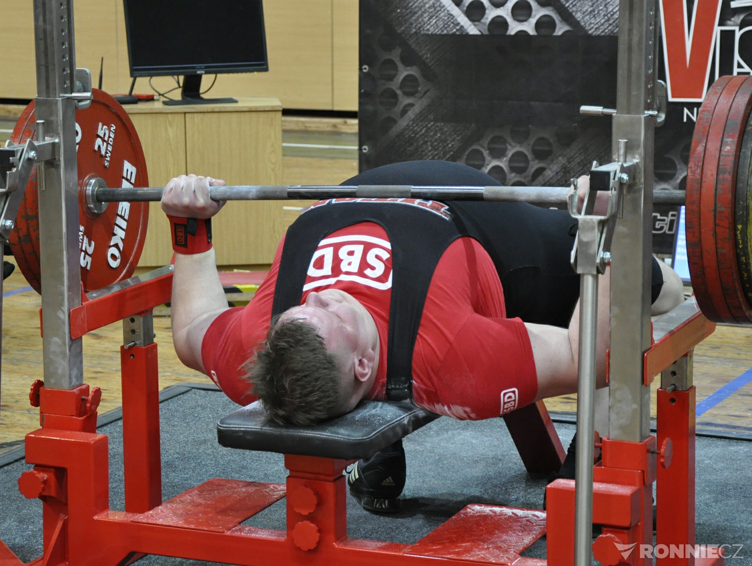 Mistrovstv� �R v klasick�m (RAW) bench-pressu mu�� a �en 2021
