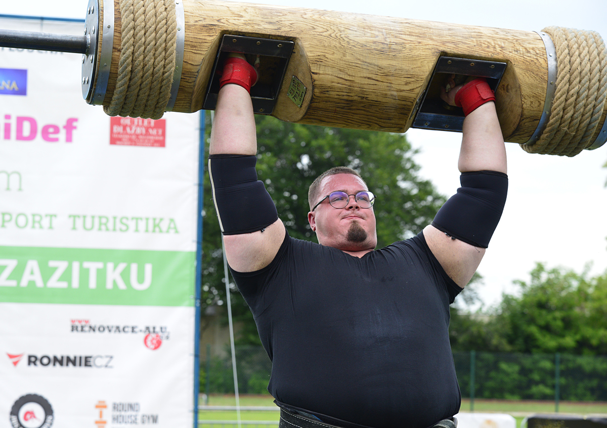 Mistrovstv� �R profesion�l� 2022 (Strongman Osek)