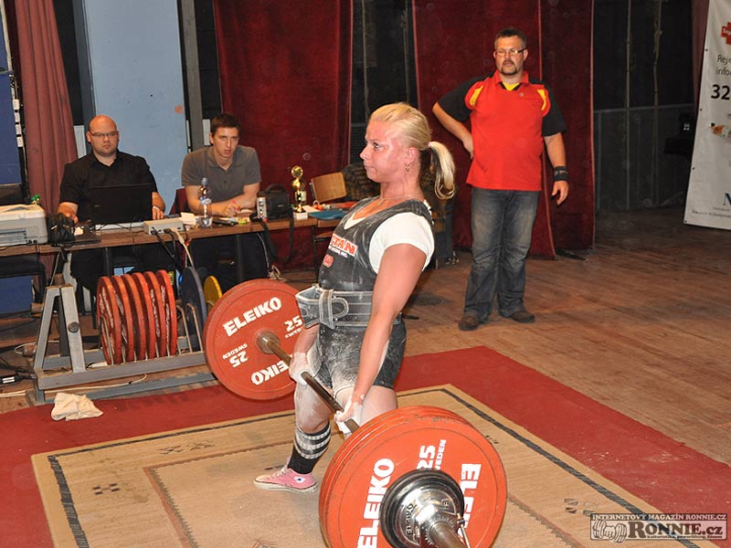 Monika Rovn� - 192,5 kg tah