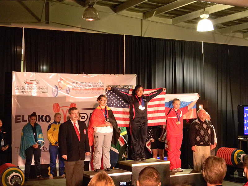 Vyhl�en� - dorostenky do 84 kg